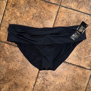 Black Bikini Bottoms-NWT-SZ 16-Tummy Control